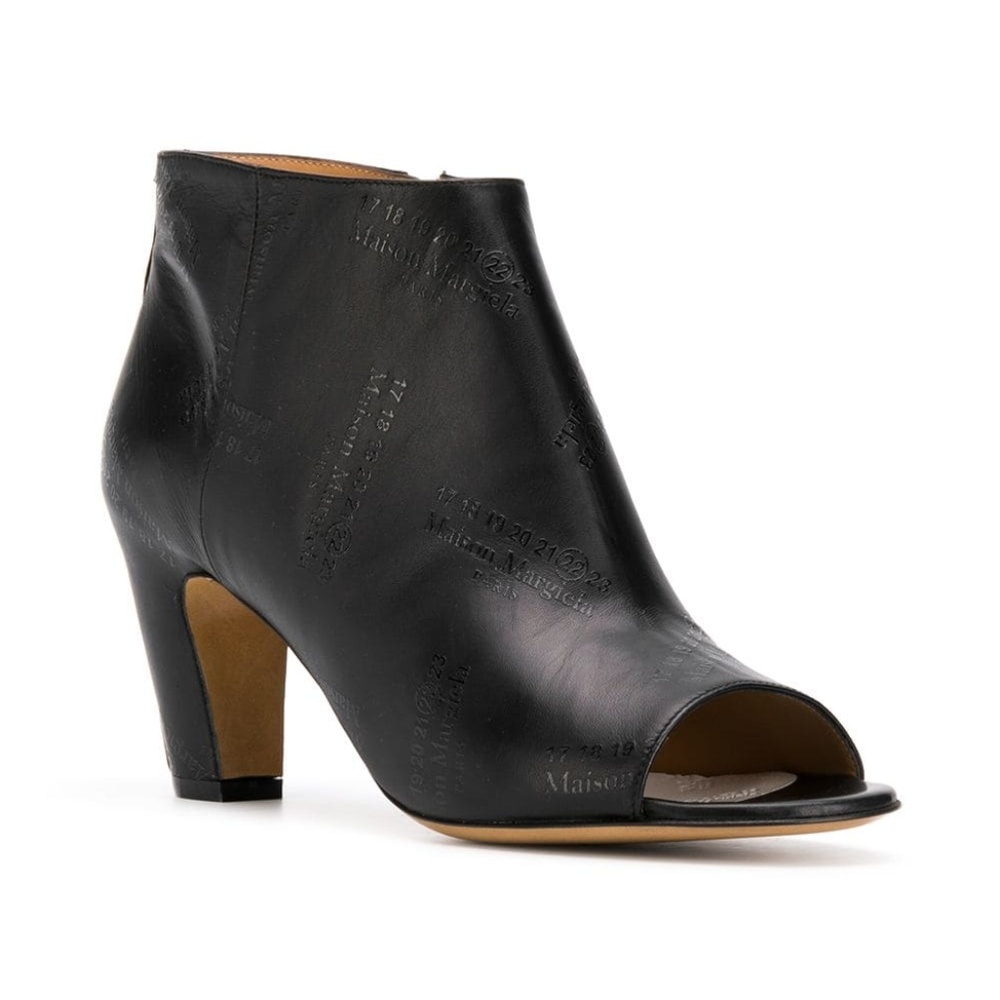 MAISON MARGIELA open-toe ankle boots (solid black)